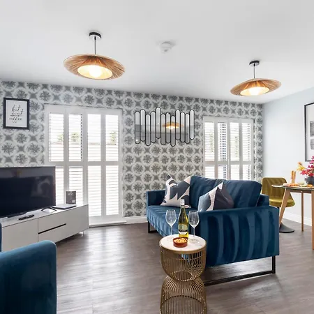 Elliot Oliver - Charming One Bedroom Apartment With Parking In The Docks Gloucester Exterior photo